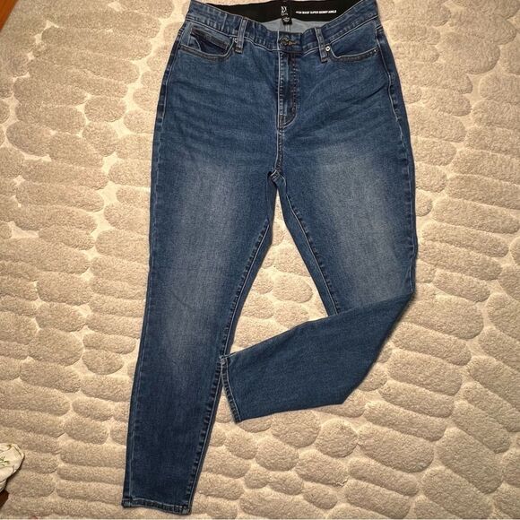 NY & Co high waist super skinny ankle jeans 🔥 CURVY 🔥 NWT 🔥 size 14 - Picture 1 of 7